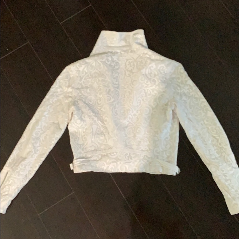 Jacket - Picture 4 of 4